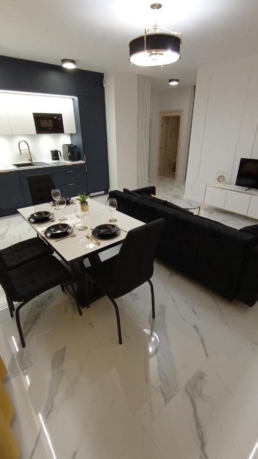 Plaza Tower Apartament, Sauna, Targi Apartment Kielce