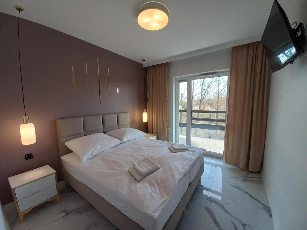 Plaza Tower Apartament, Sauna, Targi Apartment Kielce