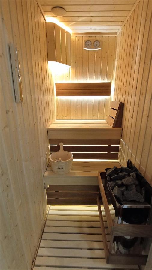 Plaza Tower Apartament, Sauna, Targi * Kielce